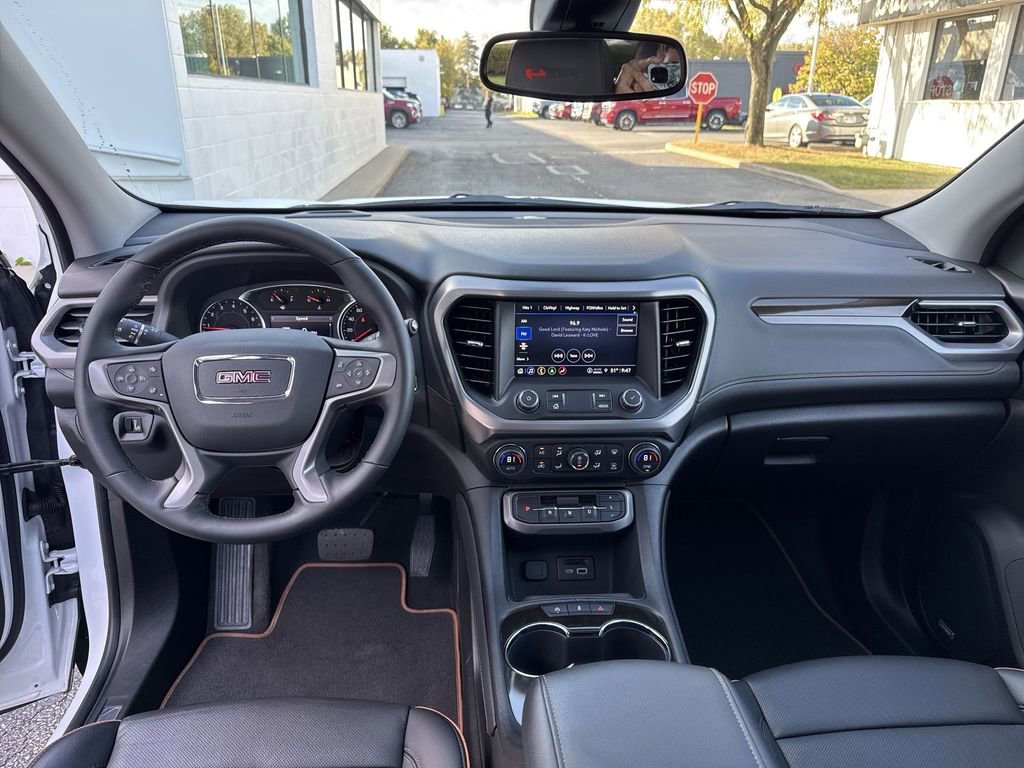 Certified 2023 GMC Acadia AT4 w/ Preferred Package image 21