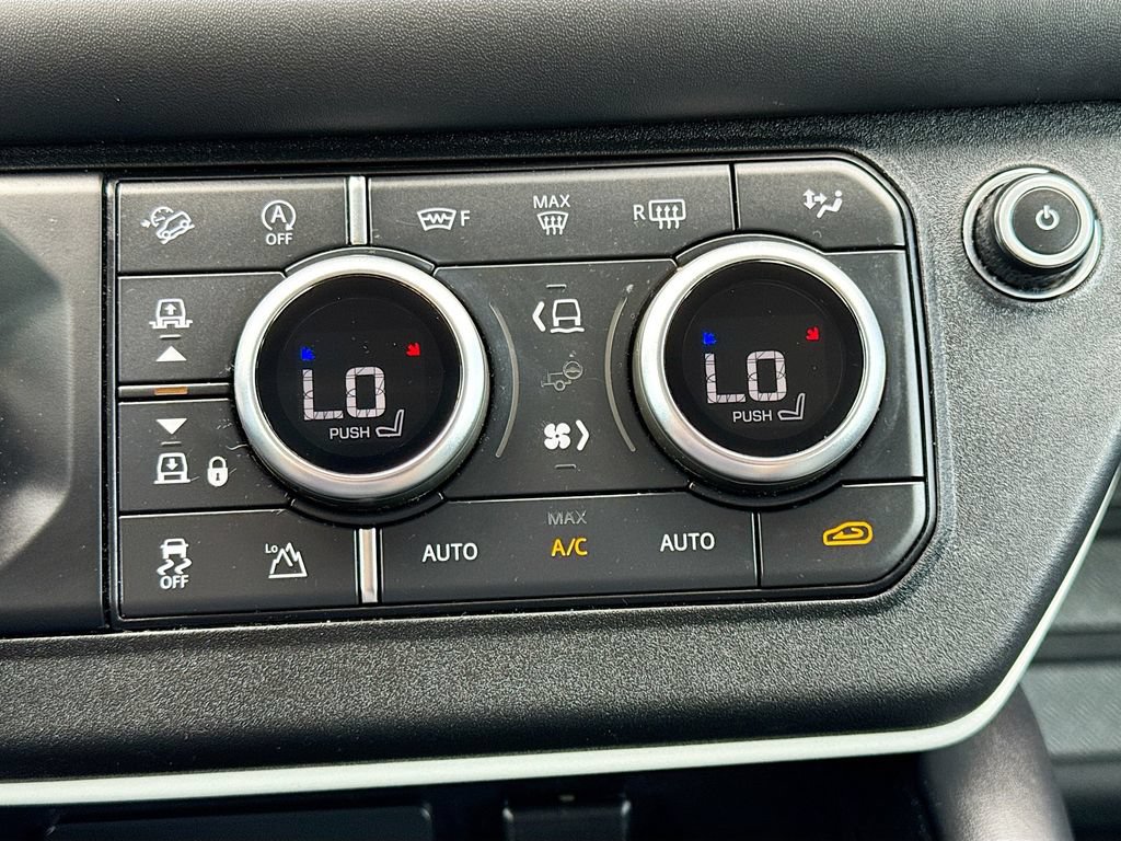 Used 2020 Land Rover Defender 110 HSE AWD/4WD image 17
