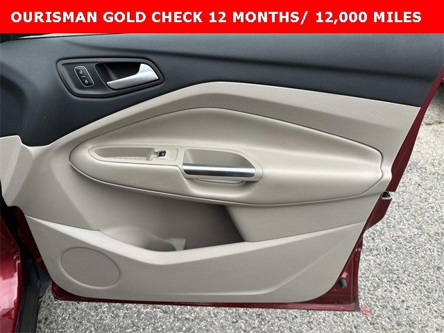 Used 2017 Ford Escape Titanium image 8