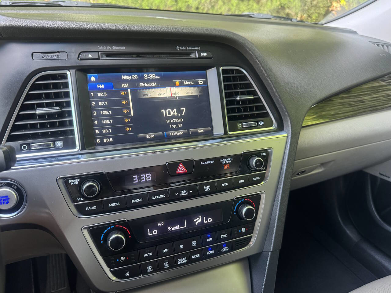 Used 2016 Hyundai Sonata Limited FWD image 14