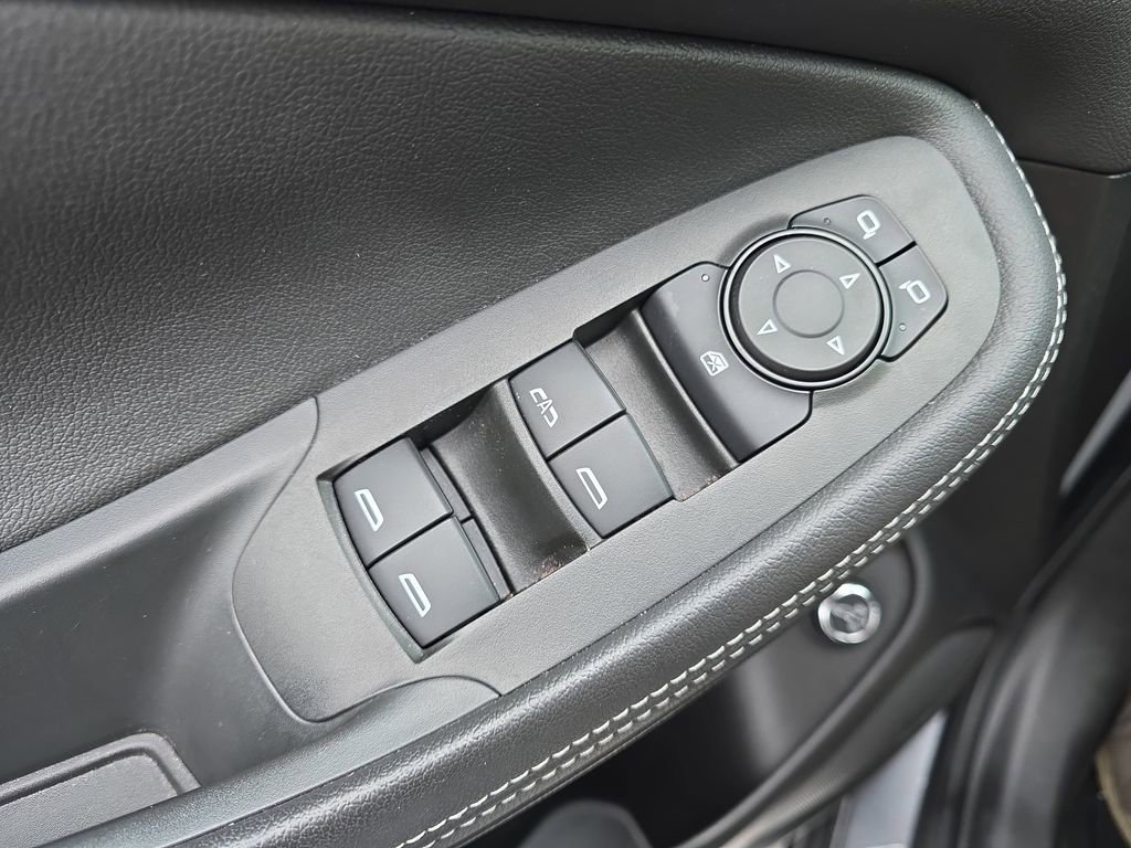 Certified 2020 Buick Encore GX Select FWD image 30