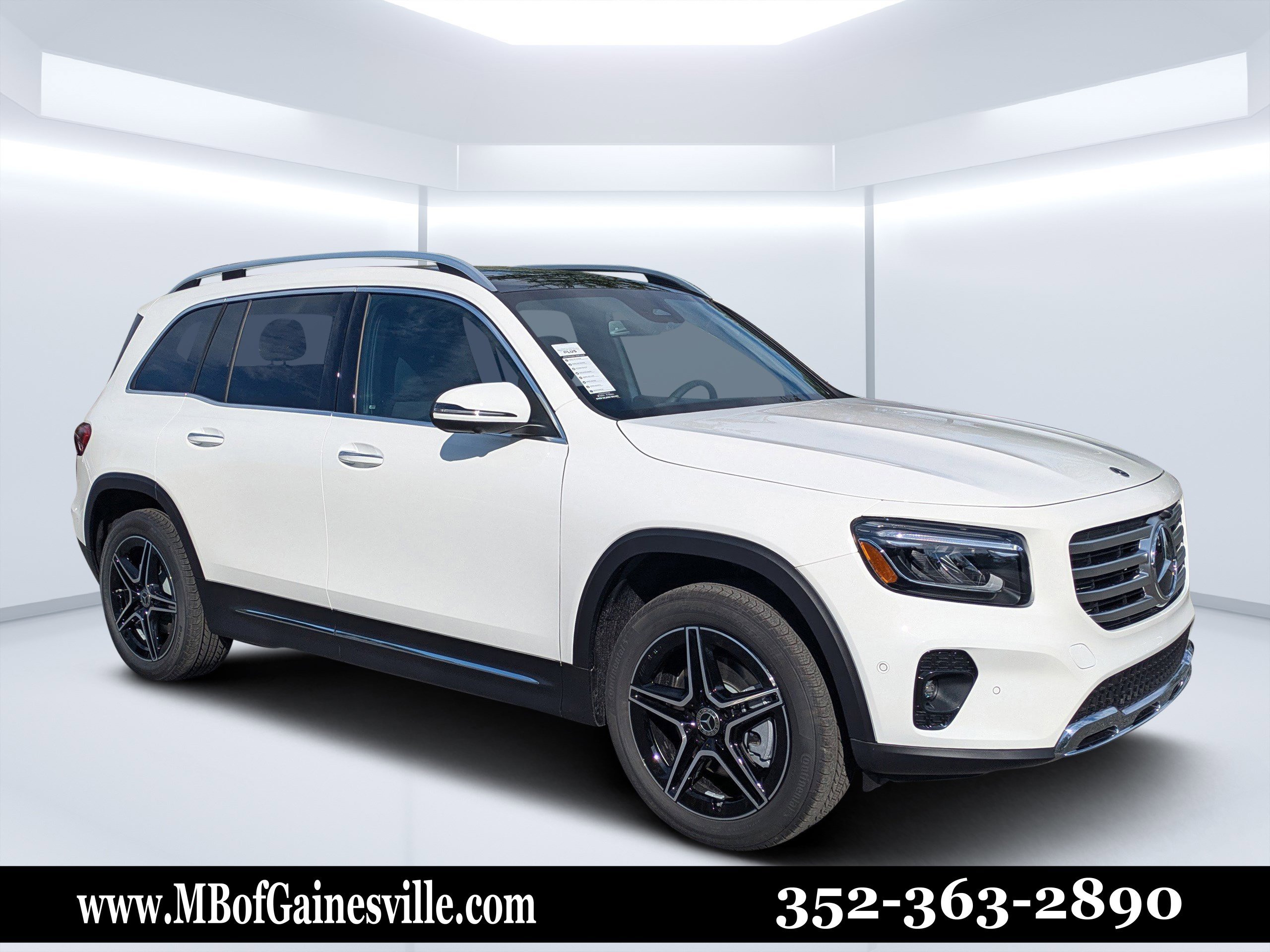 New 2026 Mercedes-Benz GLB 250 4MATIC image 1