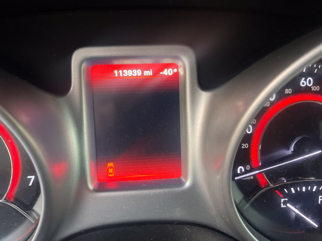 Used 2018 Dodge Journey SXT w/ Blacktop Package FWD image 10