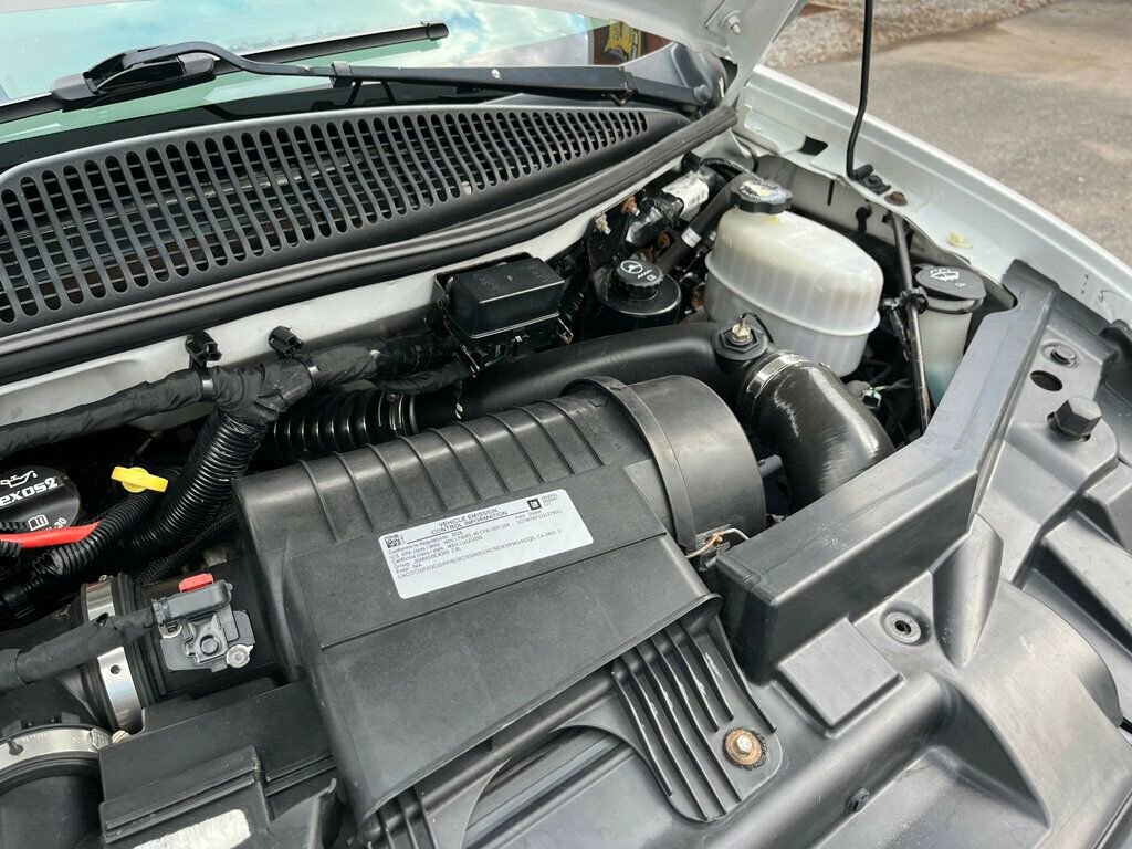 Used 2018 GMC Savana 2500 Extended image 46