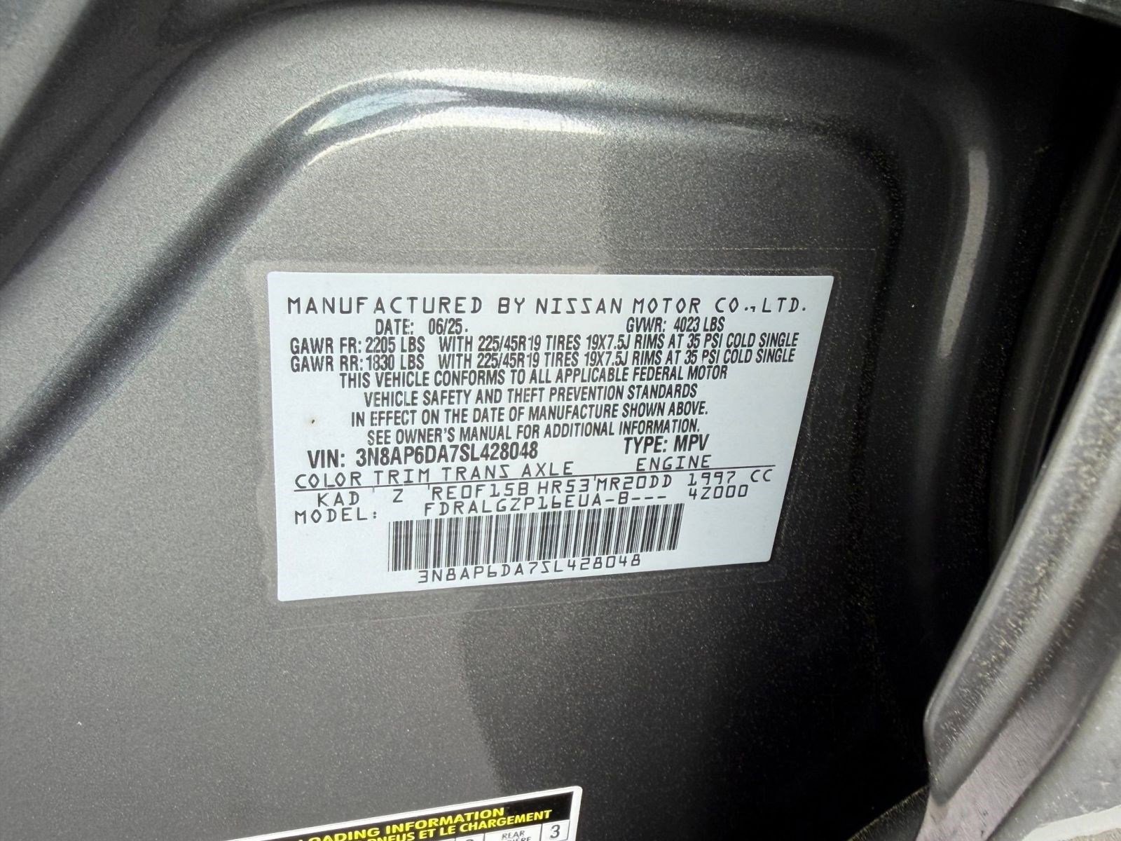 Certified 2025 Nissan Kicks SR FWD image 19