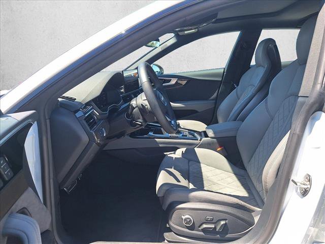 Used 2025 Audi S5 Premium Plus w/ Premium Plus Package AWD/4WD image 11