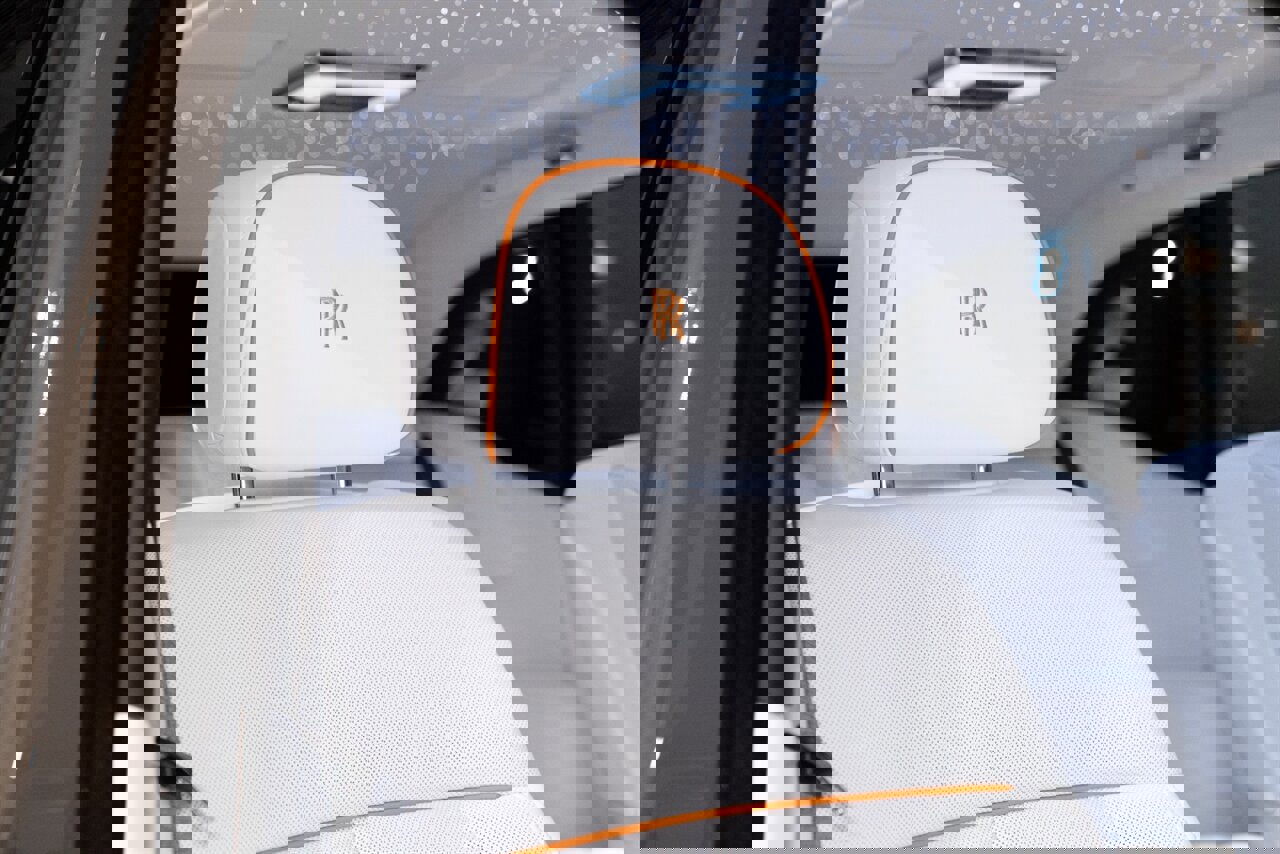 Used 2026 Rolls-Royce Phantom Sedan image 33