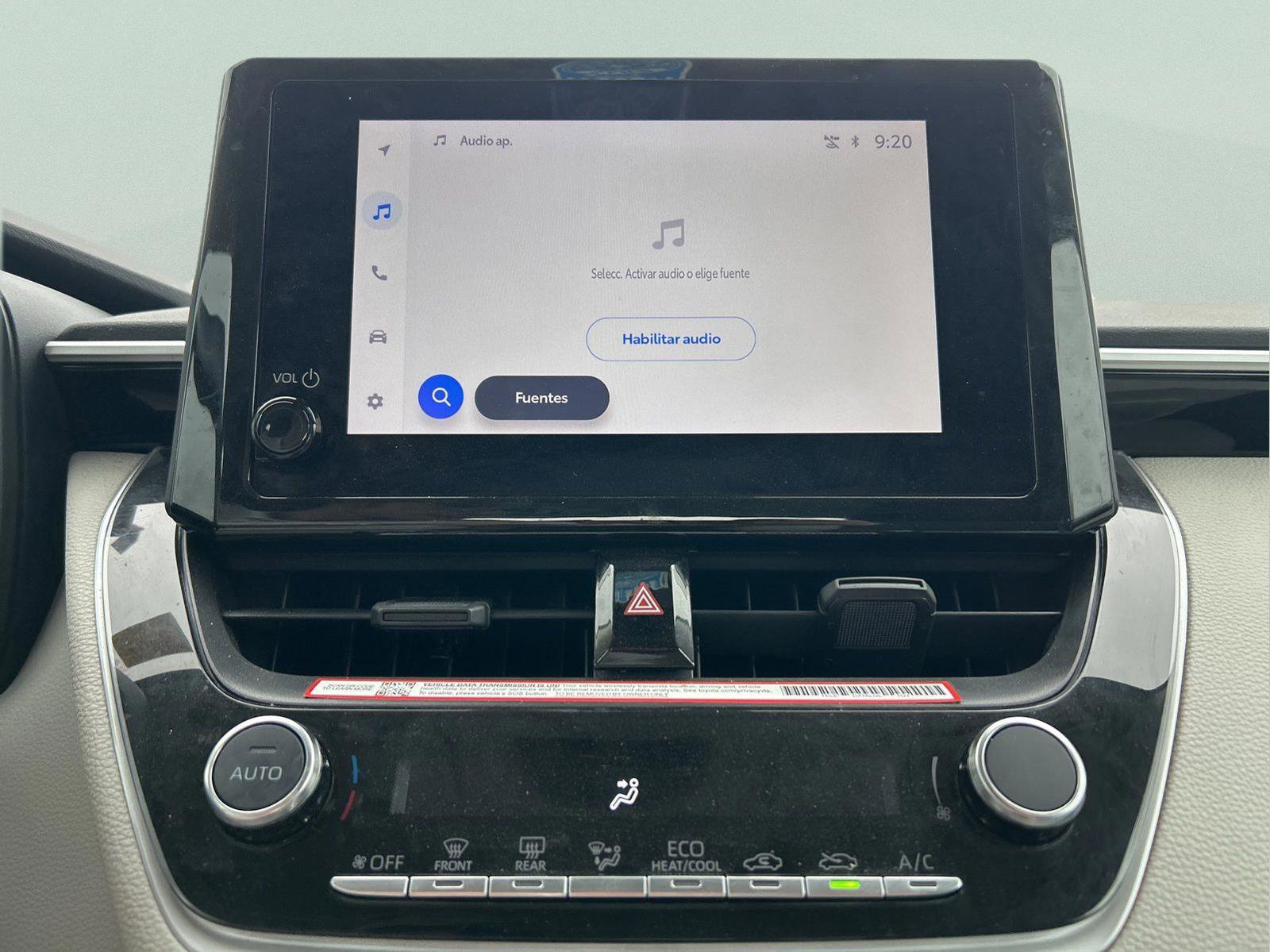 Used 2025 Toyota Corolla LE image 19