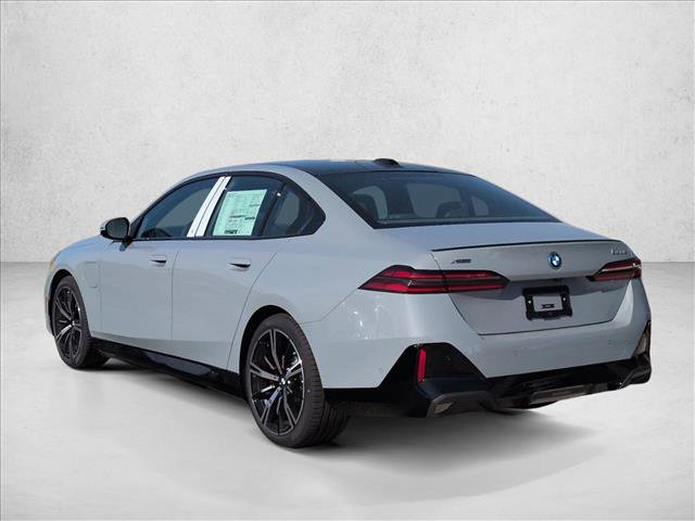 New 2026 BMW 550e xDrive w/ Executive Package image 9