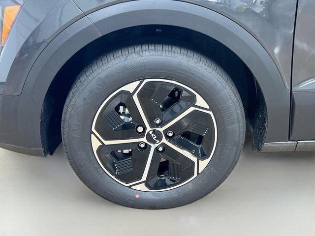 New 2026 Kia Niro LX FWD image 29