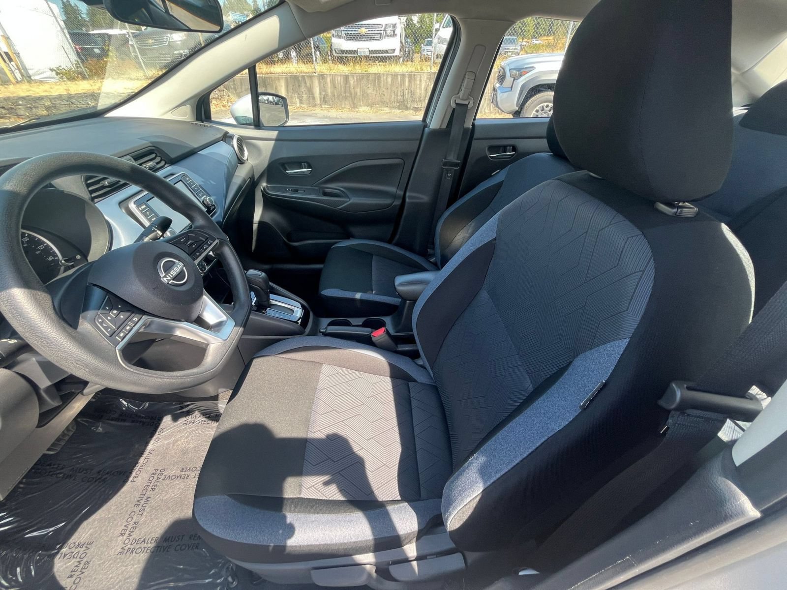 Used 2025 Nissan Versa SV FWD image 22