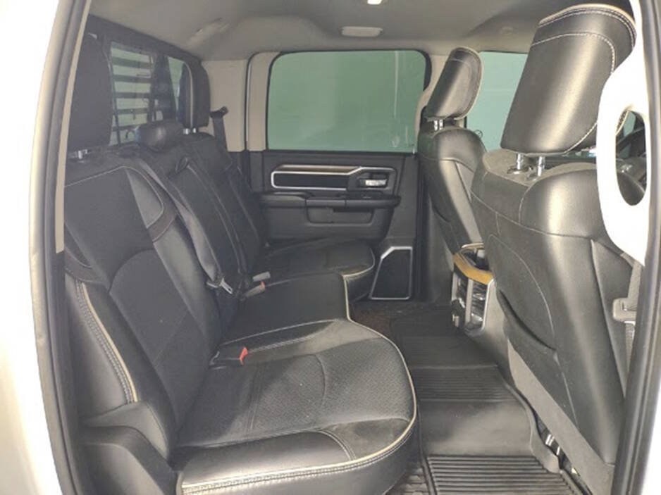Used 2023 RAM 2500 Laramie AWD/4WD image 17