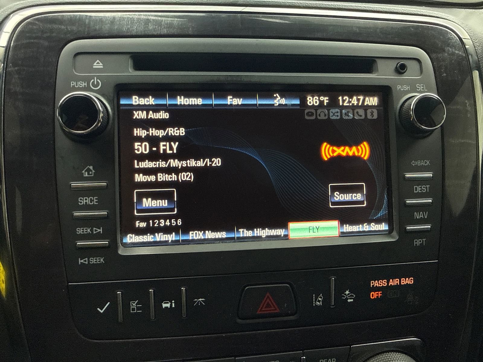 Used 2017 Buick Enclave Premium image 25