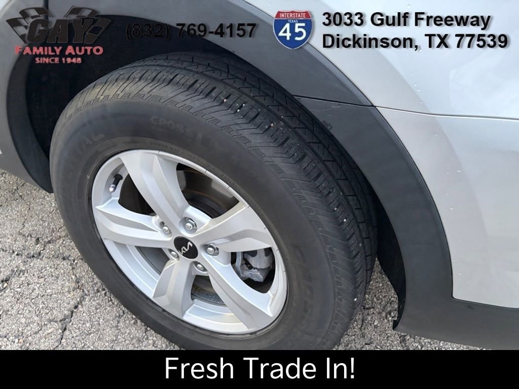 Used 2022 Kia Sorento LX image 6