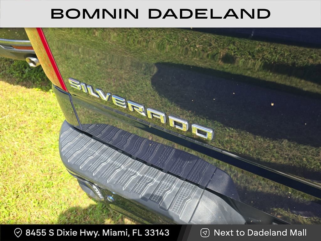 Used 2023 Chevrolet Silverado 1500 High Country image 8