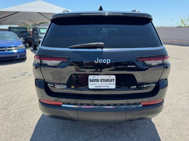 Certified 2023 Jeep Grand Cherokee L Laredo w/ Trailer Tow Group (B) RWD image 5