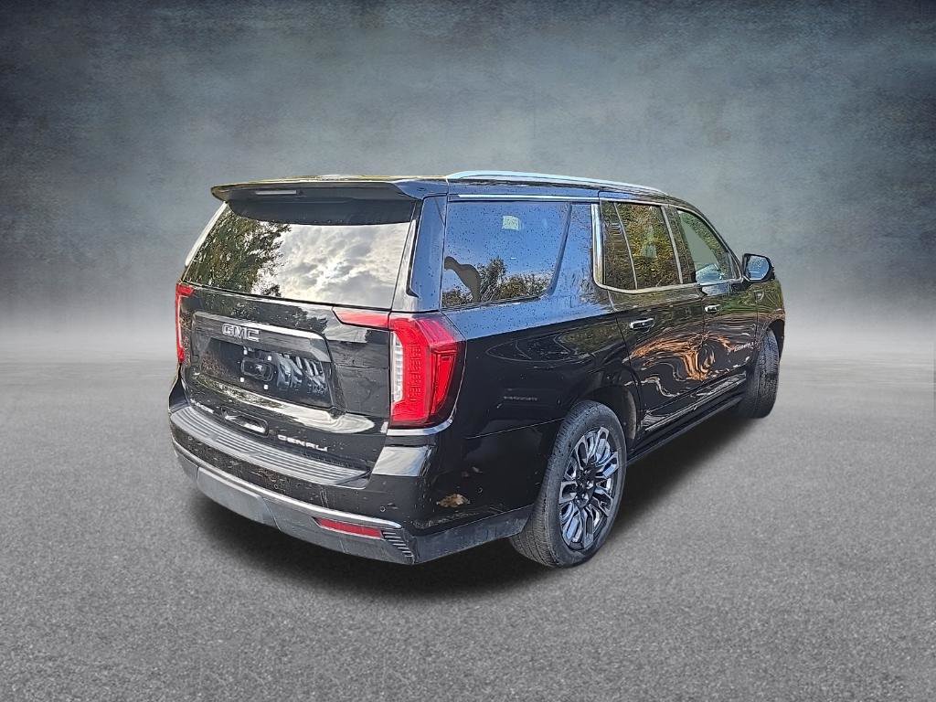 Used 2023 GMC Yukon Denali Ultimate AWD/4WD image 9