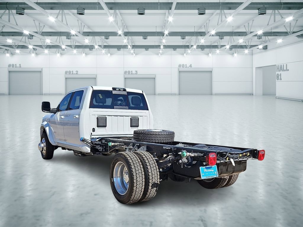 New 2026 RAM 4500 Tradesman w/ Laramie Trim Package image 2