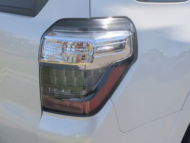 Used 2019 Toyota 4Runner Limited RWD image 11