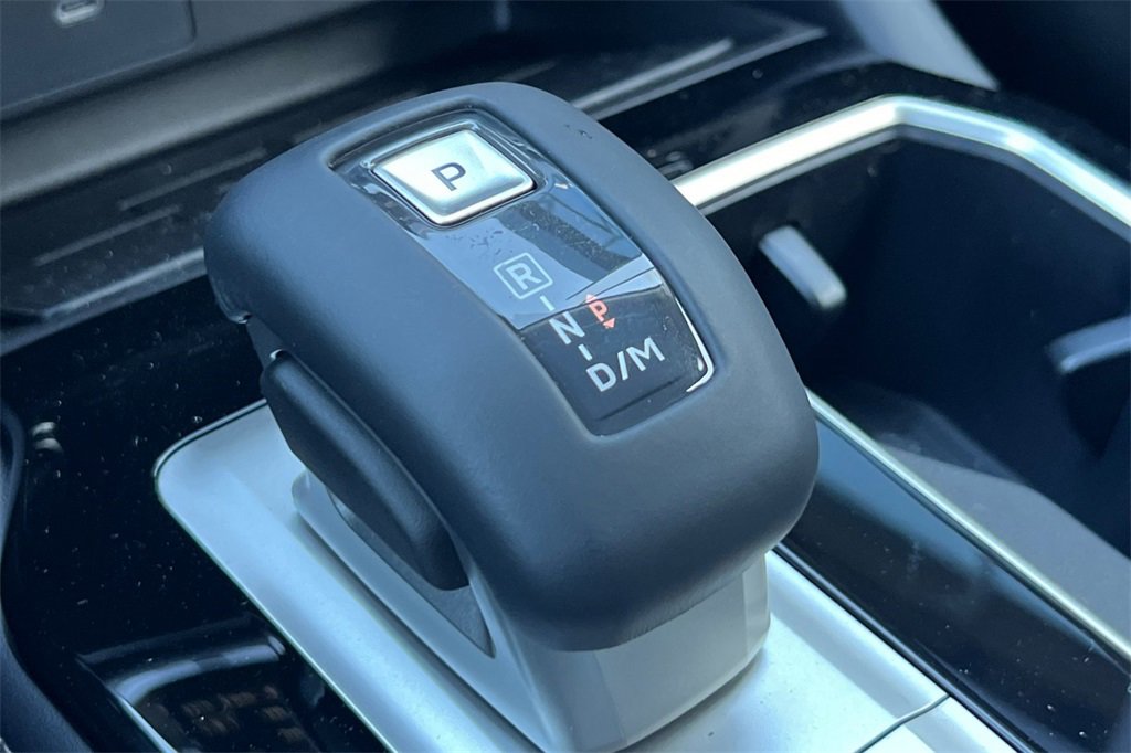 New 2026 Mitsubishi Outlander SE image 24