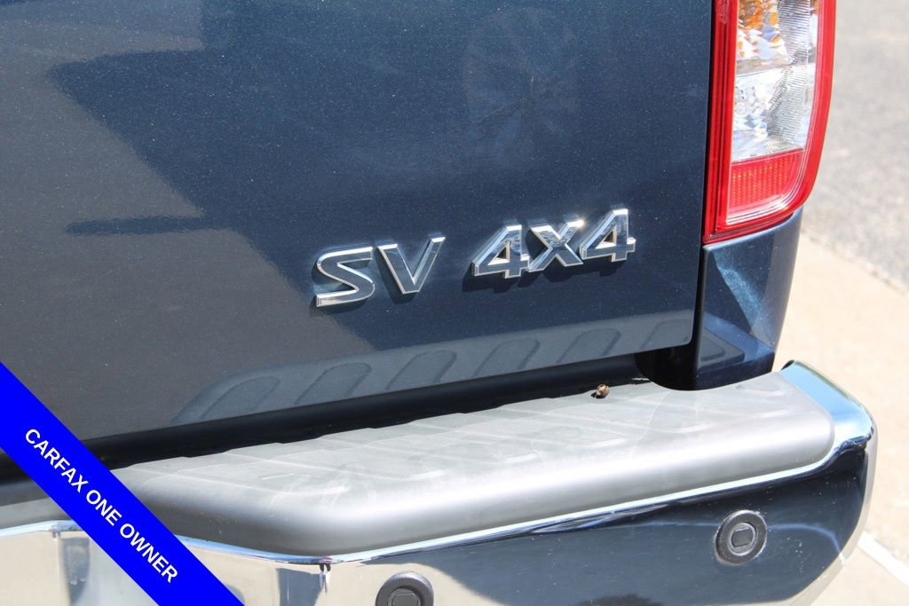 Used 2015 Nissan Frontier SV w/ SV Value Truck Package AWD/4WD image 9