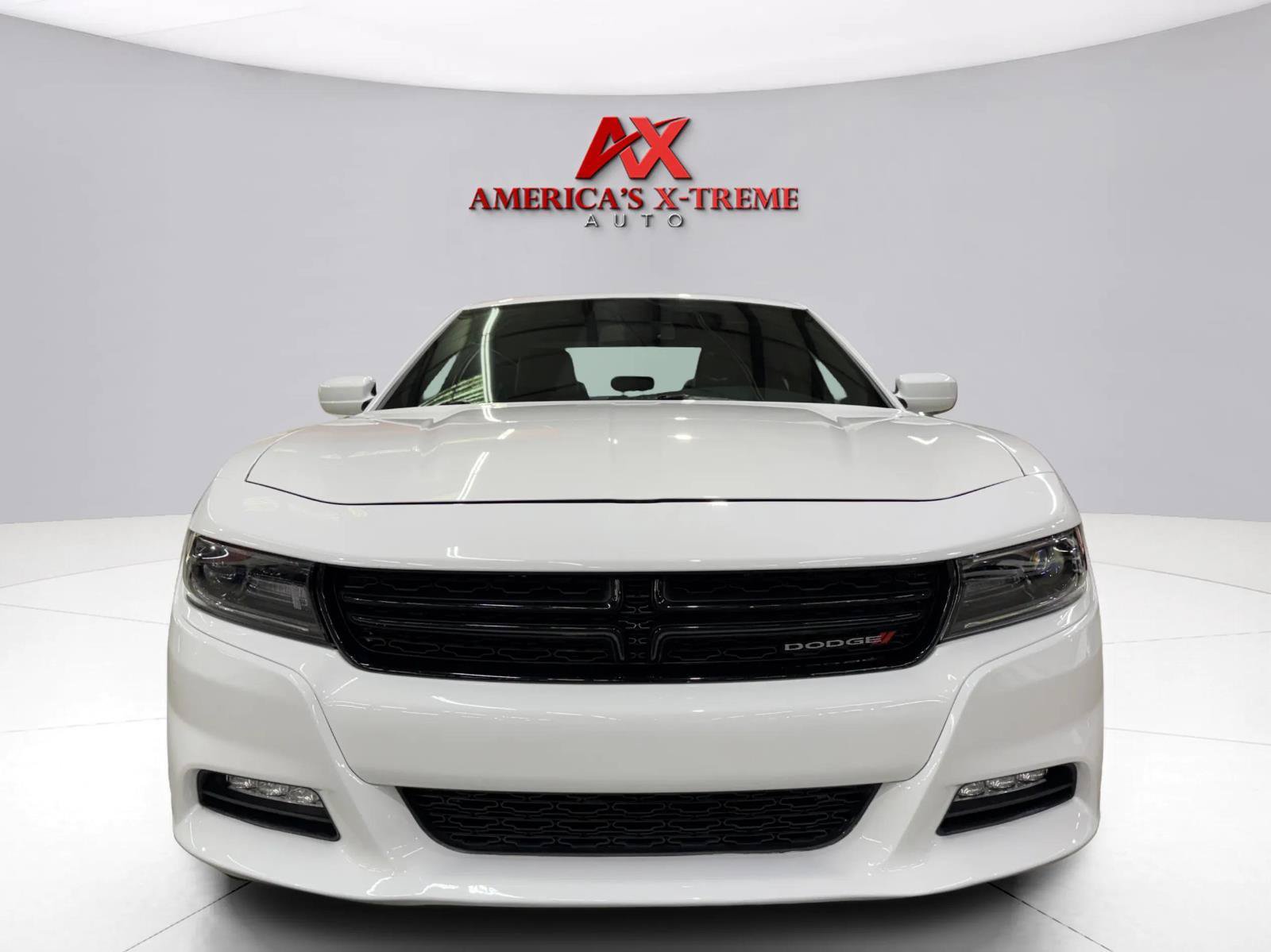 Used 2017 Dodge Charger SXT w/ AWD Plus Group image 10