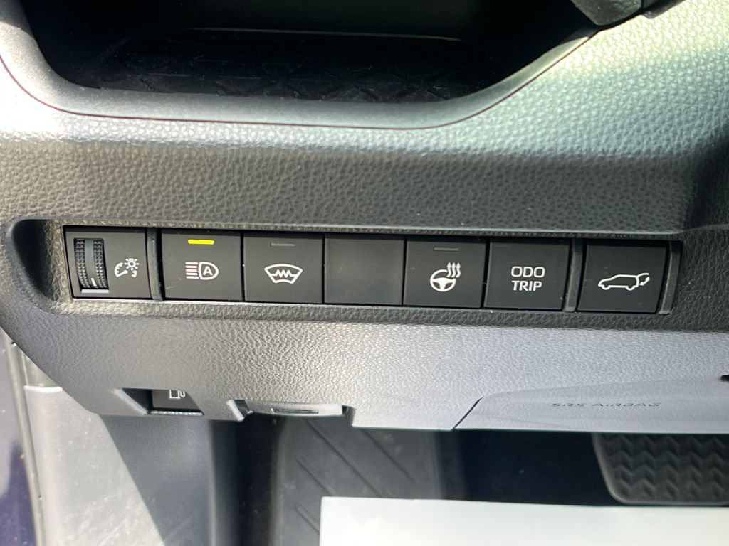 Used 2024 Toyota RAV4 XSE w/ Weather Package AWD/4WD image 29