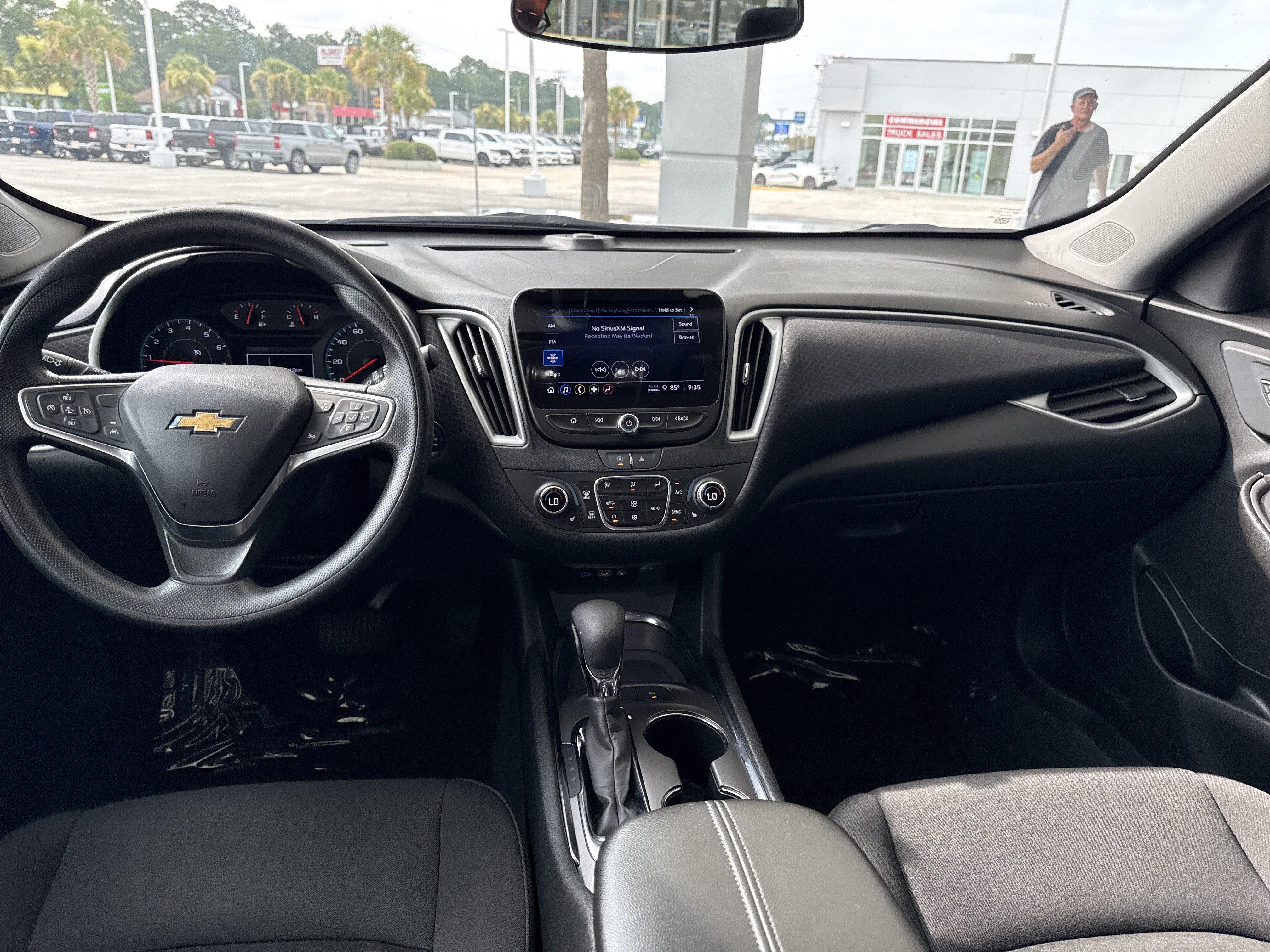 Used 2024 Chevrolet Malibu LT FWD image 27