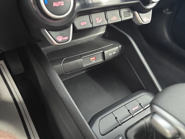 Used 2022 Kia Rio S w/ Technology Package FWD image 21