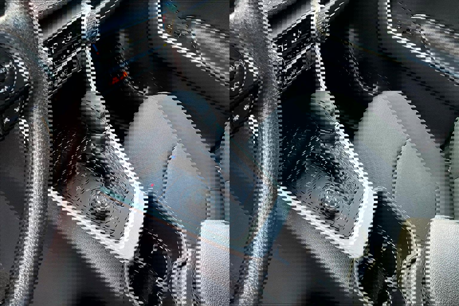 Used 2025 Toyota RAV4 XLE image 16