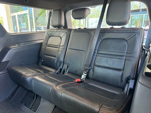 Used 2024 Lincoln Navigator L Black Label image 15