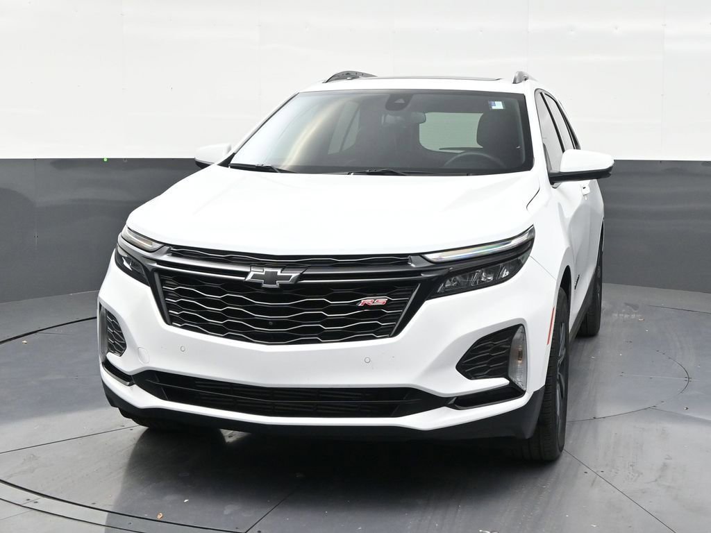Used 2024 Chevrolet Equinox RS w/ RS Leather Package FWD image 8