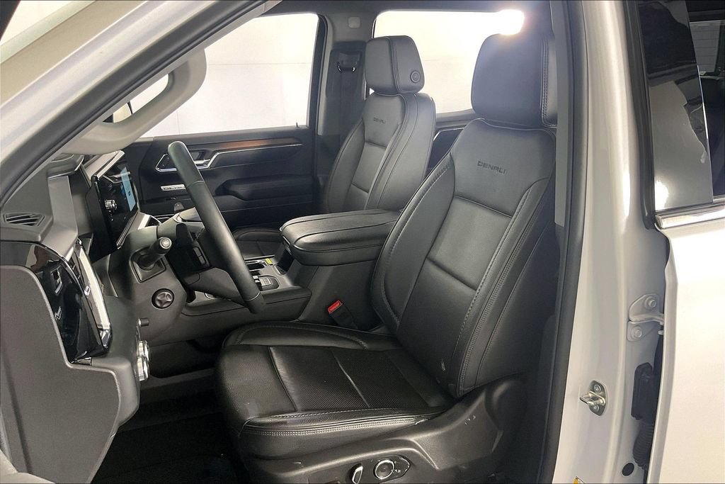 Used 2024 GMC Sierra 1500 Denali w/ Technology Package RWD image 34