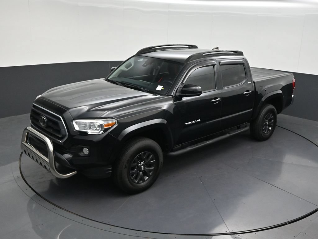 Used 2021 Toyota Tacoma SR5 RWD image 15