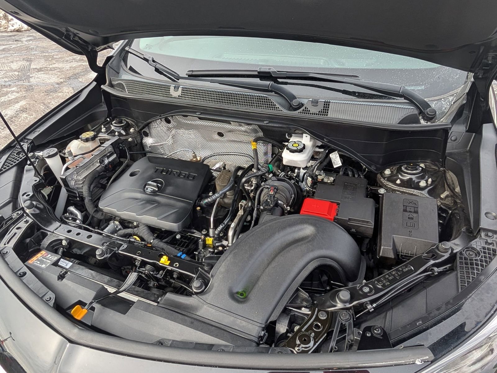 Used 2022 Buick Encore GX Select w/ Sport Touring Package image 27