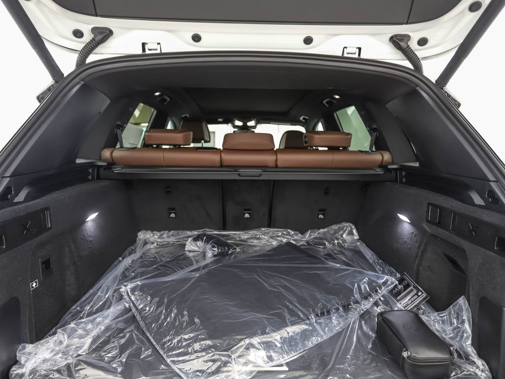 New 2026 BMW X5 xDrive50e AWD/4WD image 23