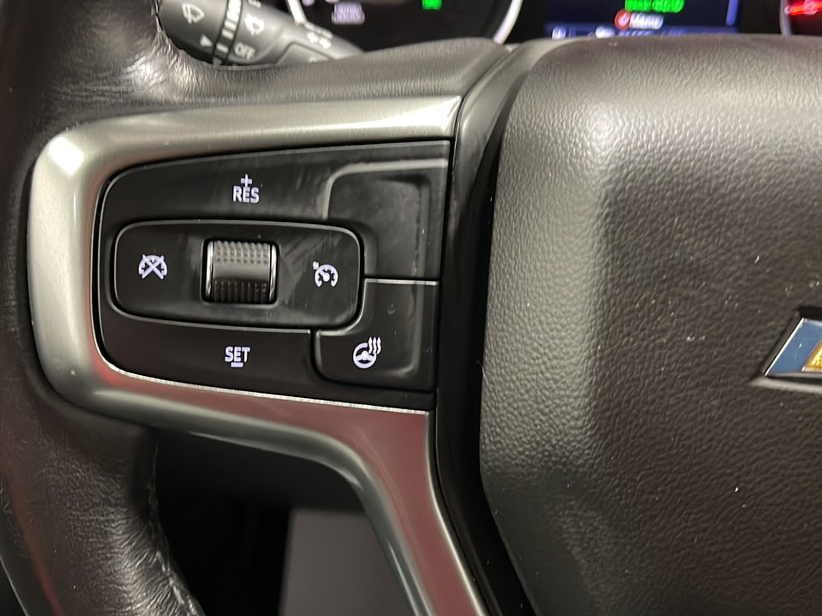 Used 2020 Chevrolet Silverado 2500 LTZ AWD/4WD image 6