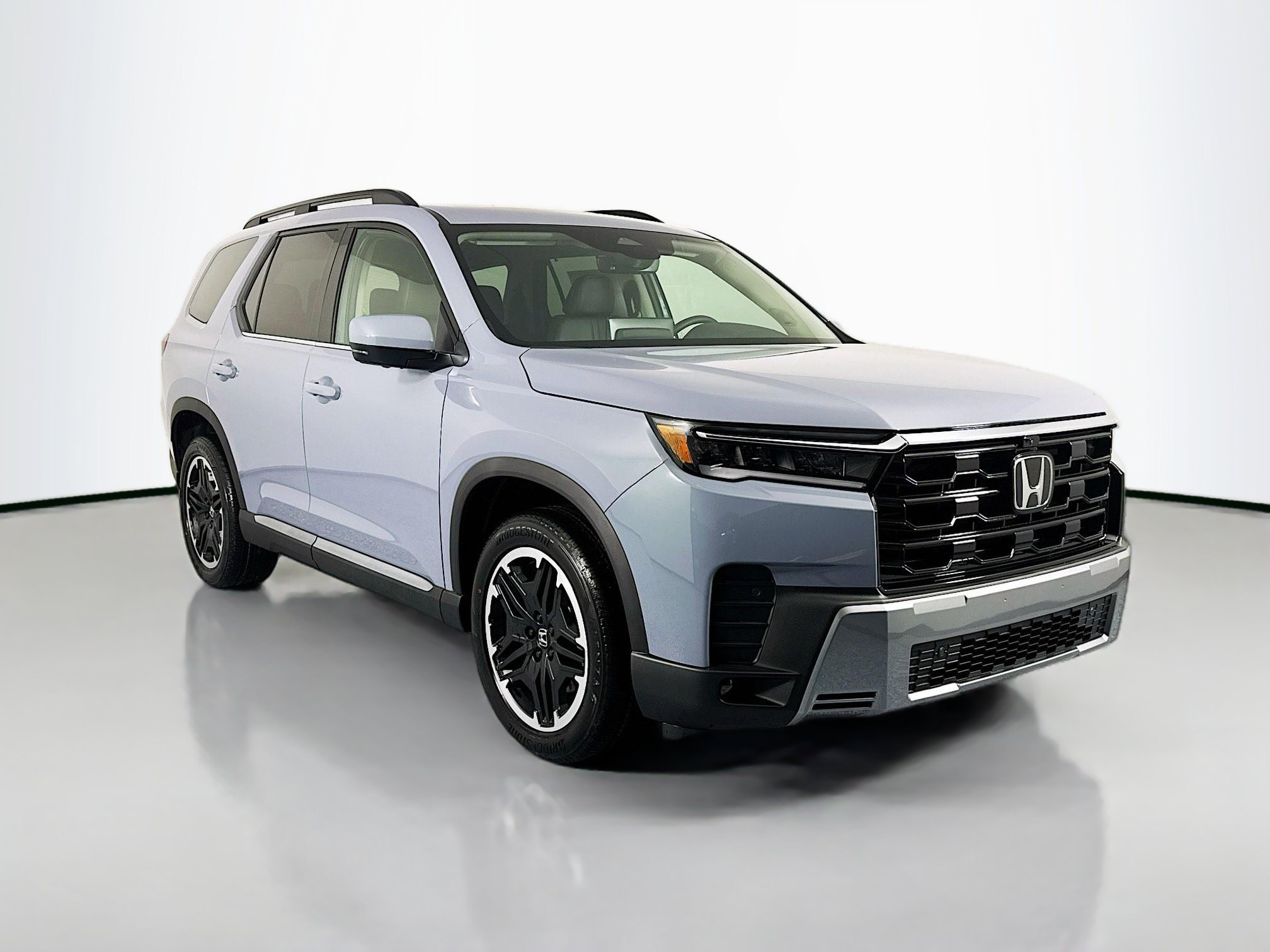 New 2026 Honda Pilot image 3
