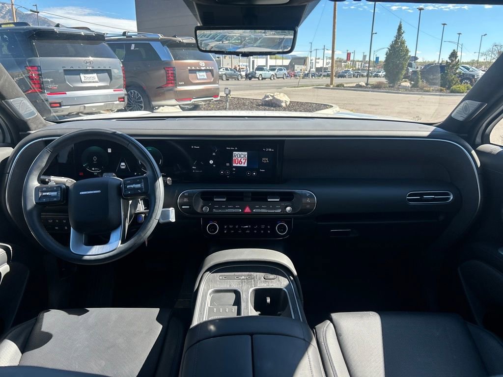 Used 2026 Hyundai Palisade Calligraphy image 11