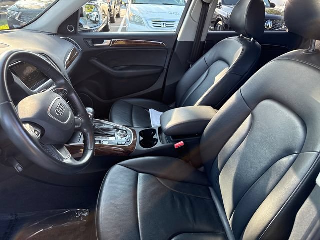 Used 2017 Audi Q5 2.0T Premium Plus w/ Technology Package AWD/4WD image 15