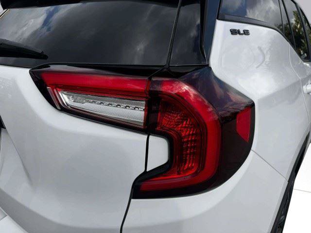 Used 2022 GMC Terrain SLE w/ Driver Convenience Package FWD image 16