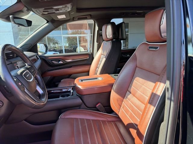 Used 2024 GMC Yukon XL Denali Ultimate image 6