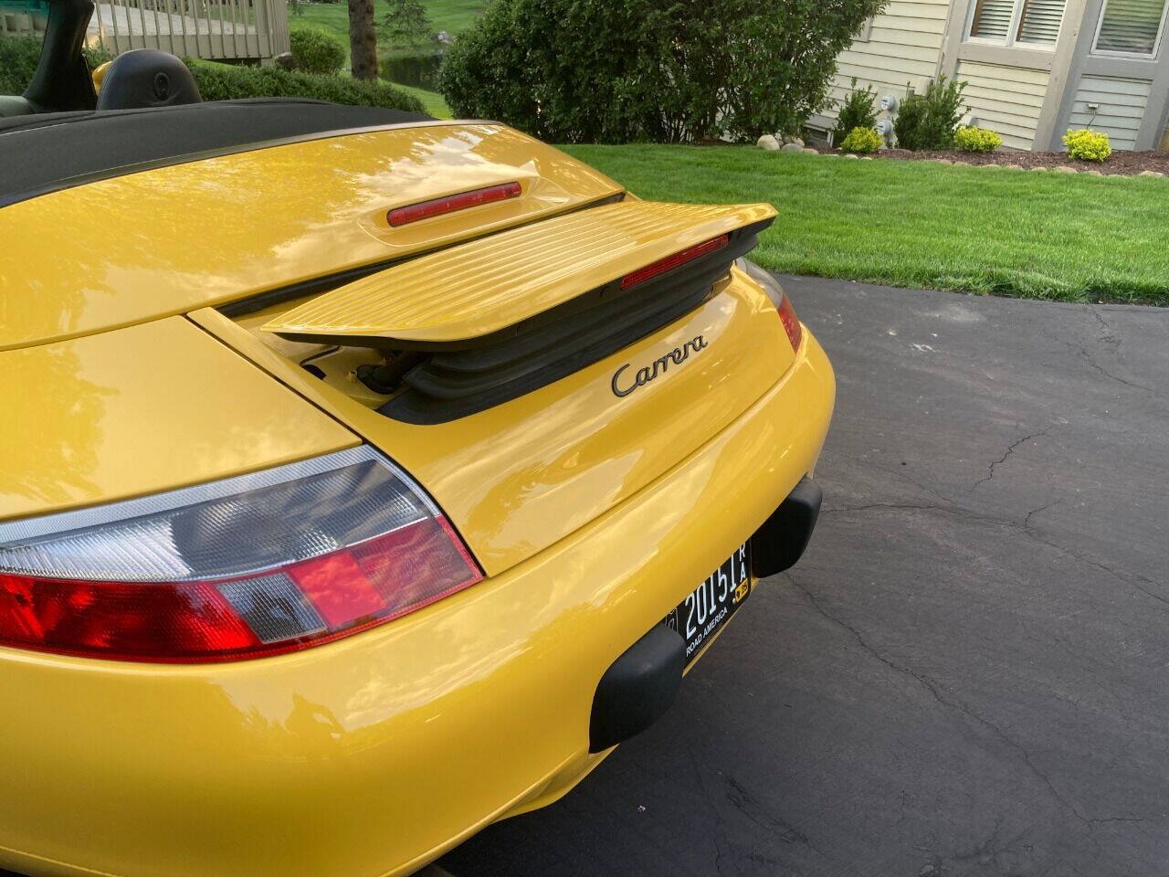Used 2001 Porsche 911 Cabriolet image 24