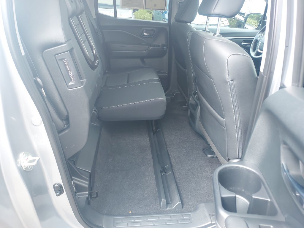 Used 2023 Honda Ridgeline RTL-E image 37