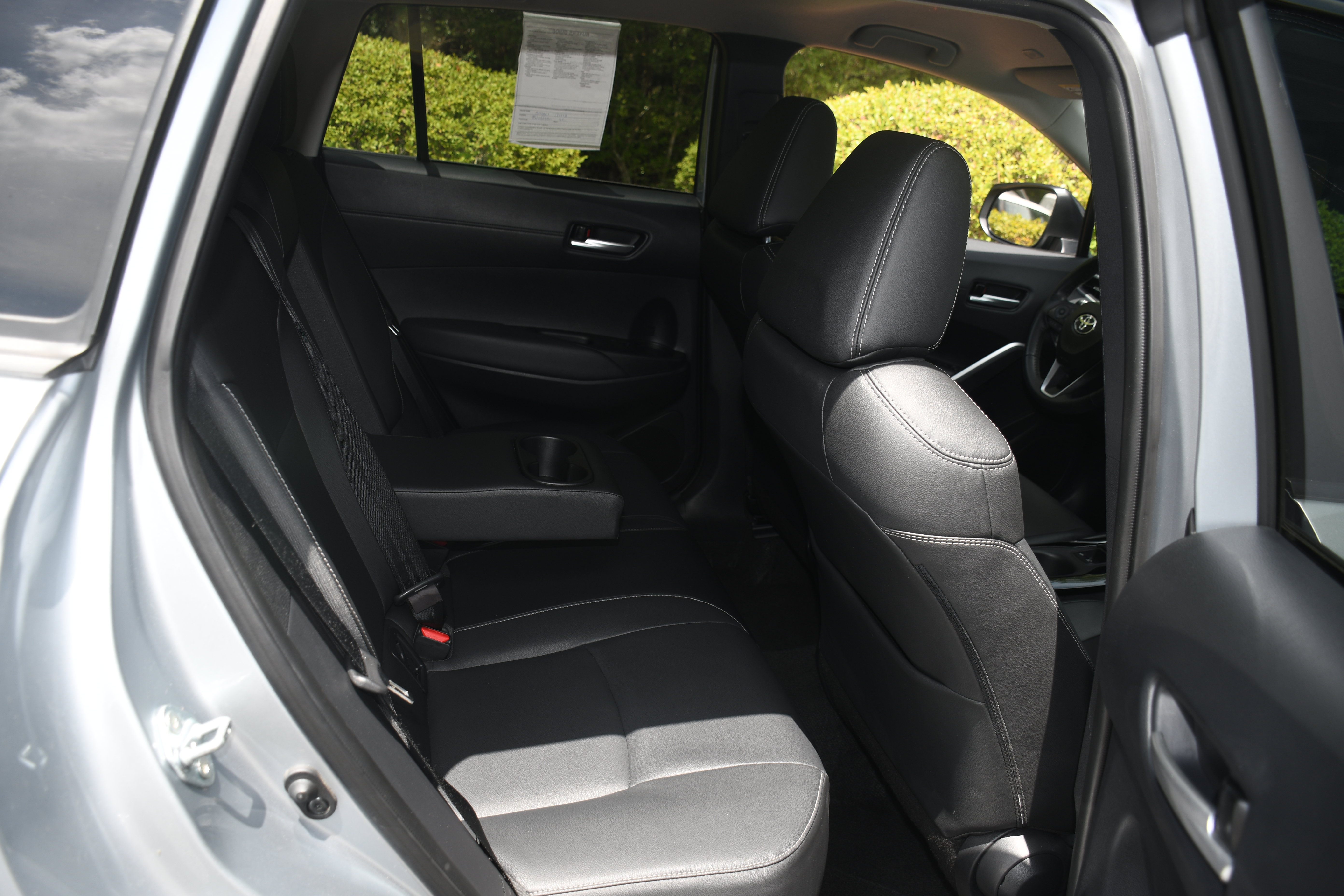 Certified 2025 Toyota Corolla Cross XLE AWD/4WD image 18