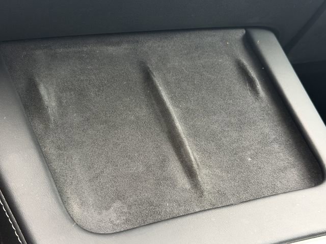 Used 2021 Tesla Model Y Long Range AWD/4WD image 19