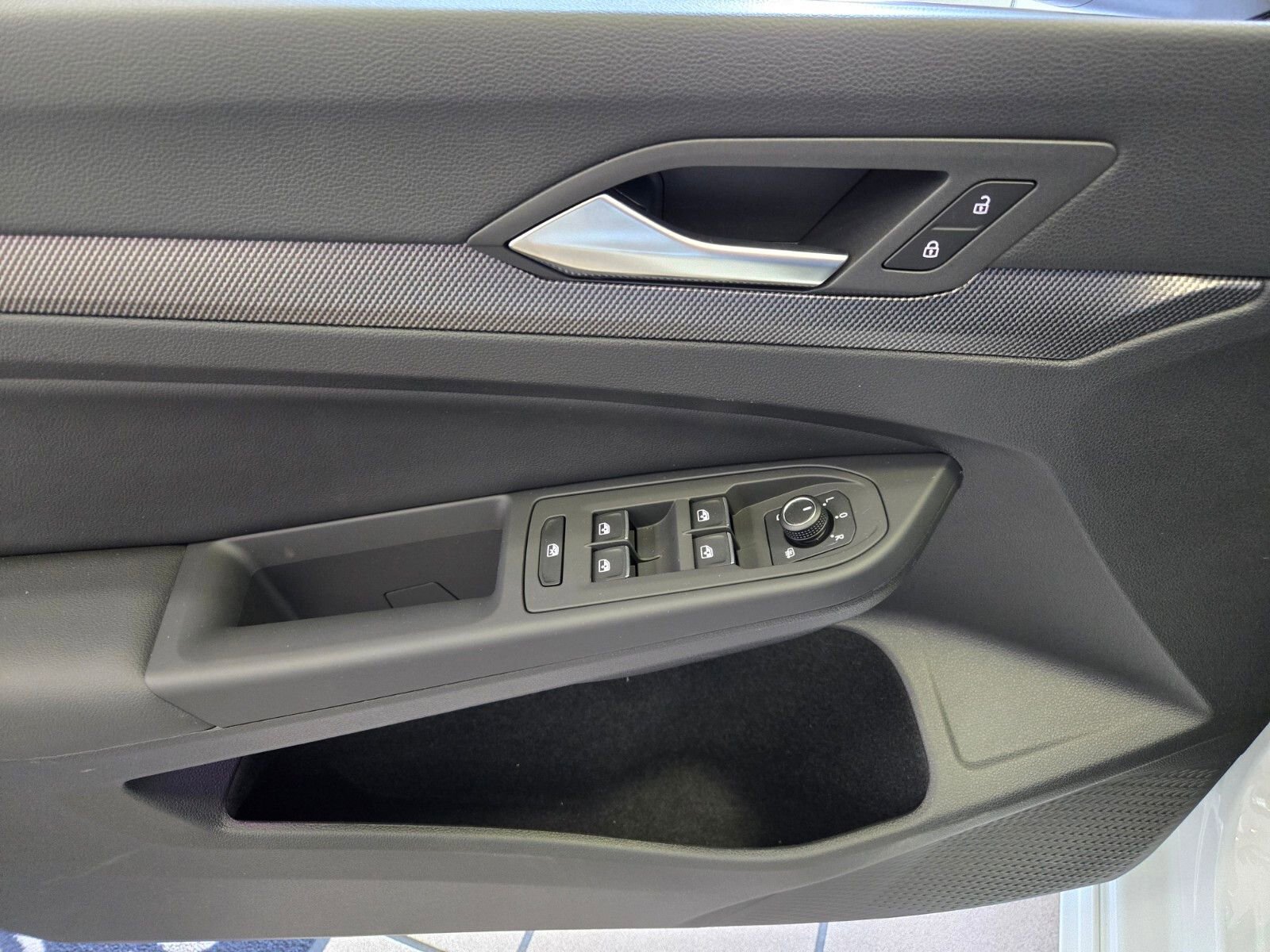 New 2026 Volkswagen Golf AWD/4WD image 11