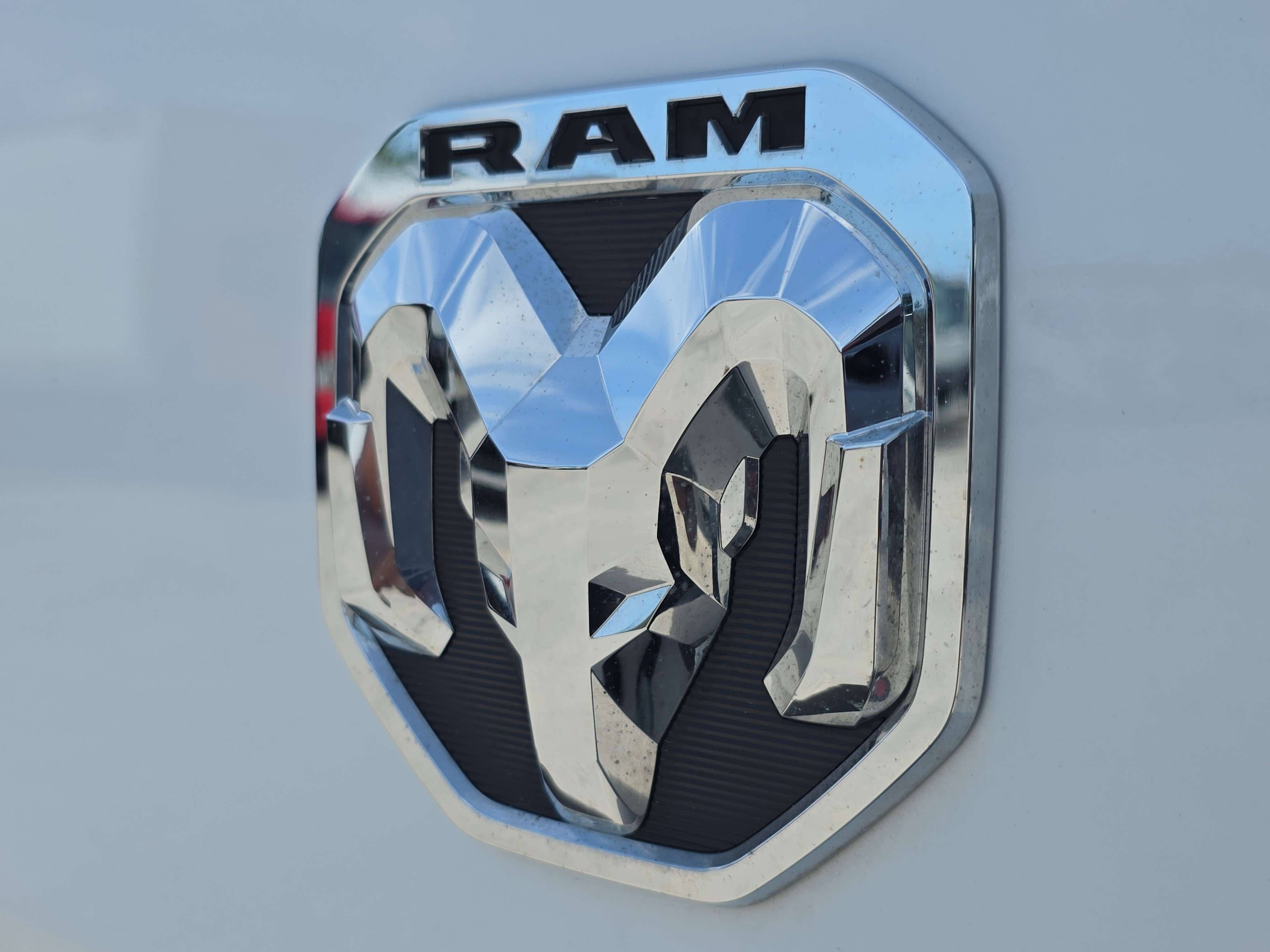 Used 2025 RAM ProMaster 2500 w/ Convenience Group FWD image 9