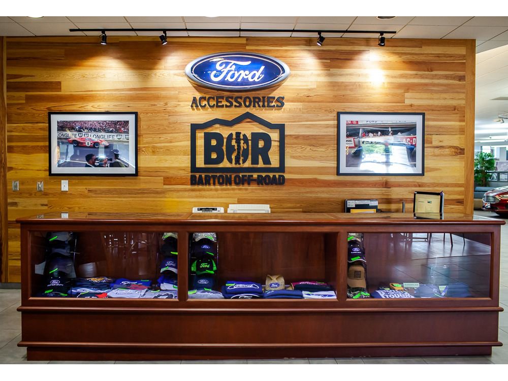 Used 2020 Ford Escape SE image 23