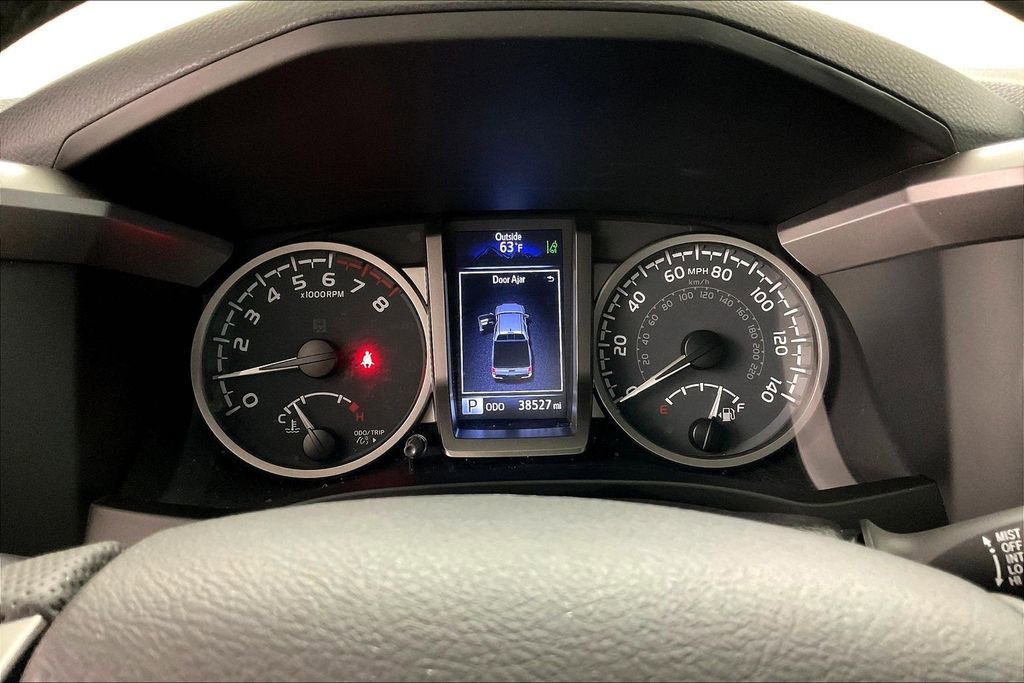 Used 2020 Toyota Tacoma Limited image 13